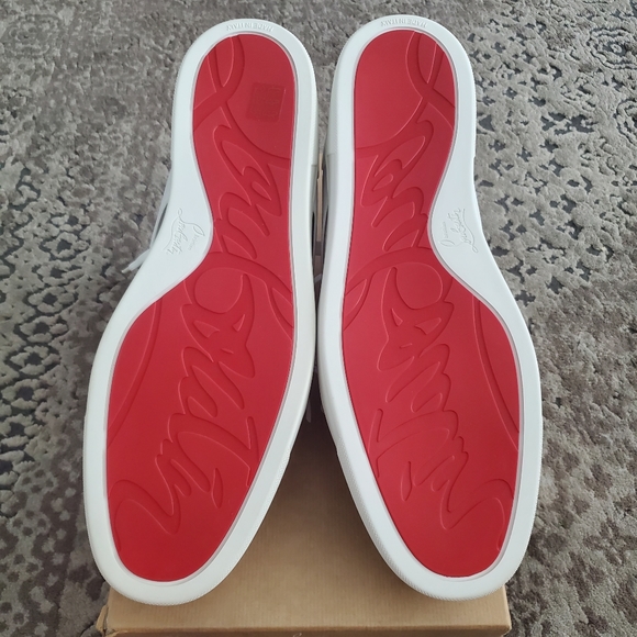 Christian Louboutin Elastikid Leather Red Sole Low-Top Sneakers - Picture 8 of 8